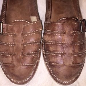 Carmel leather unisex shoe